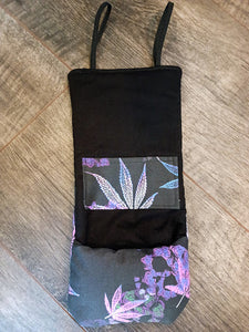 Pipe Pouch - Skulls & Leaves