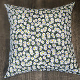 18x18 Throw Pillow Cover - Daisy